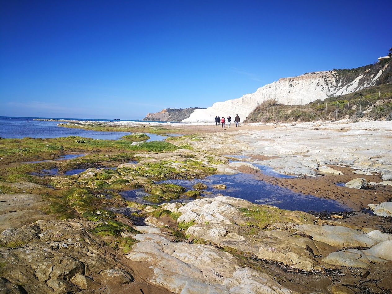 Walking path leading to the Scala dei Turchi white cliffs